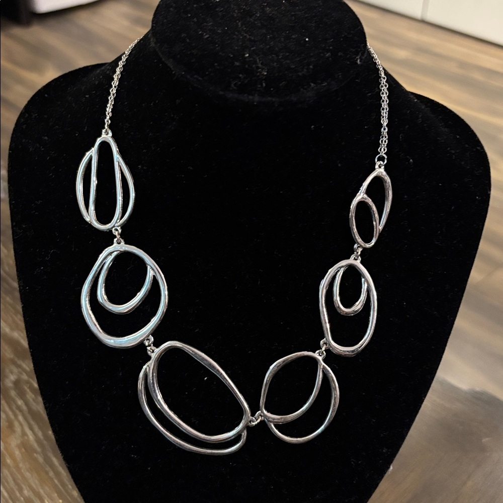 Silver Geometric Necklace